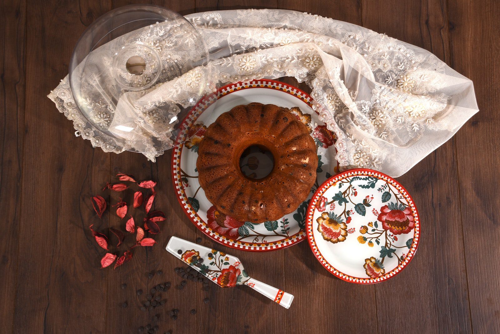 The Best Apple Cider Bundt Cake Recipe: Fall Treats for Sweet and Savory
